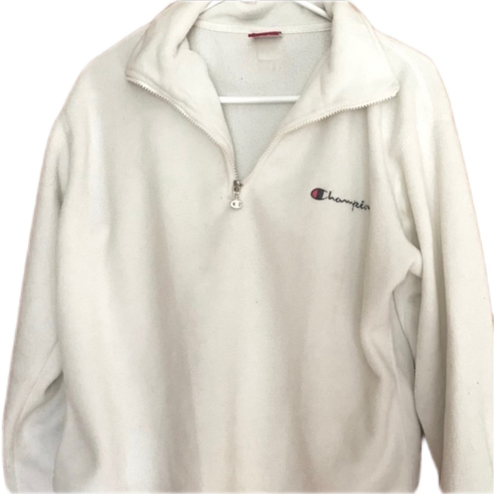 White cozy champion